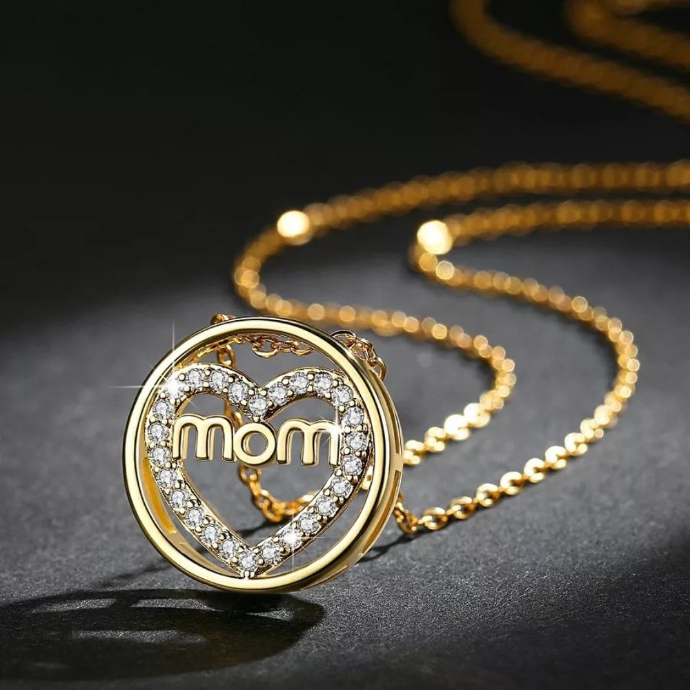 Stunning “Mom” 18KGP Necklace